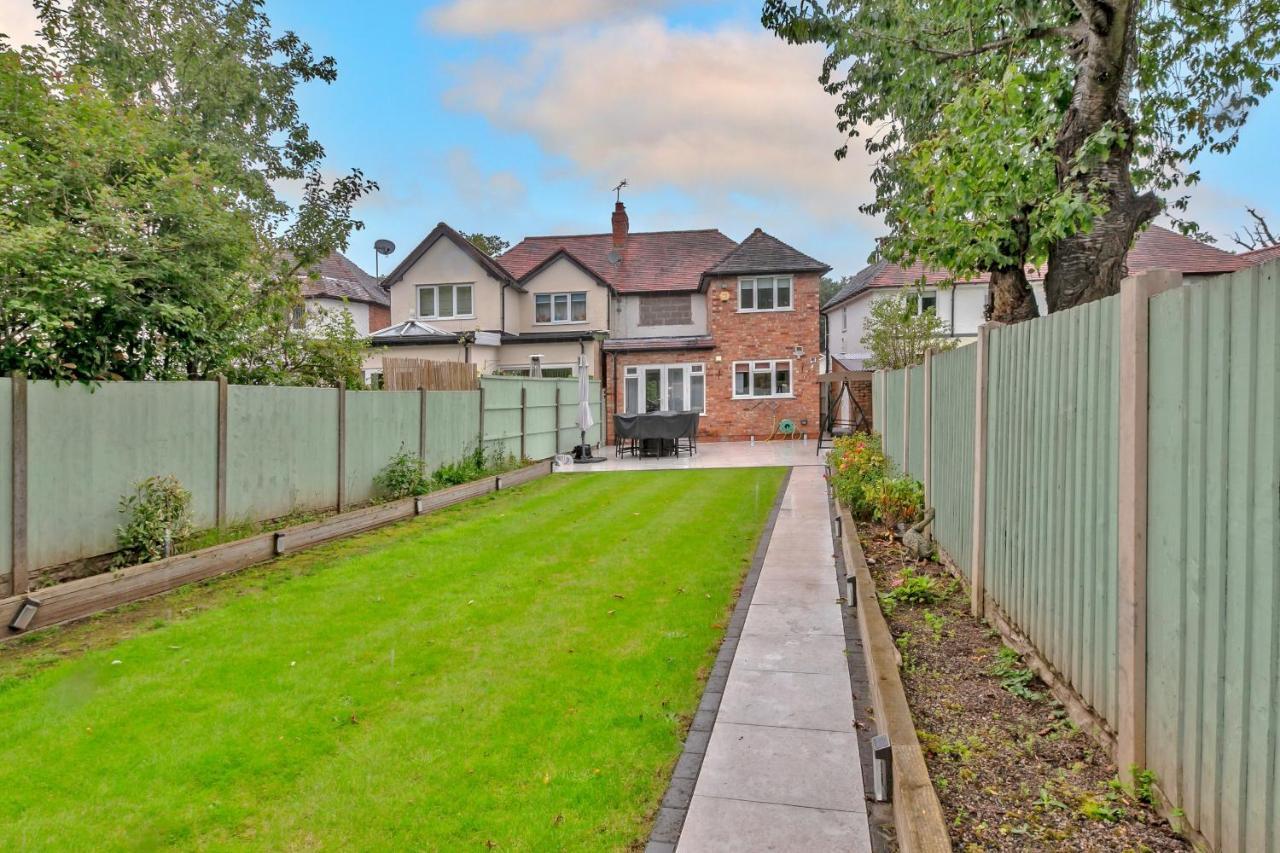 Finest Retreats - Debarnes House Villa Solihull Buitenkant foto